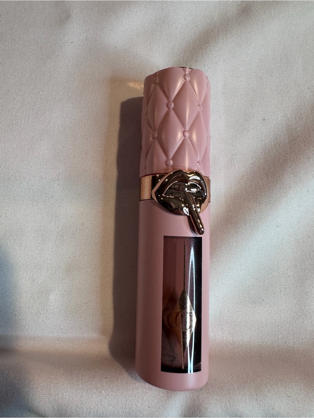 Charlotte Tilbury Plumpgasm lip gloss in pillow talk